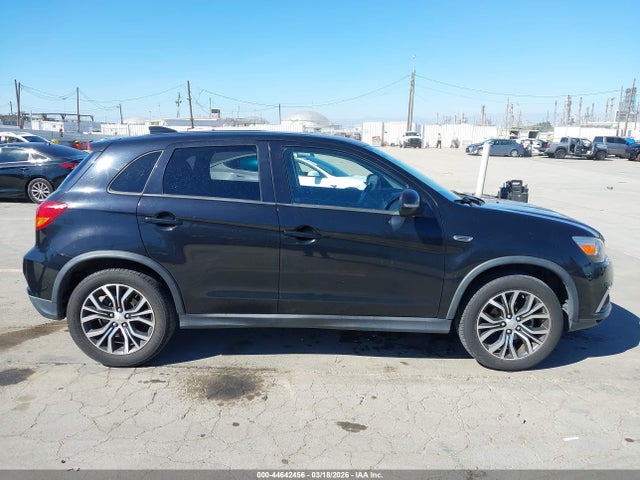 JA4AP3AU6KU017328 Mitsubishi Outlander Sport 2.0 Es
