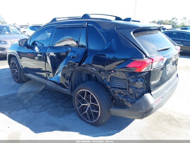 Toyota RAV4 LE 2019 JTMK1RFV3KD017335 Image 3