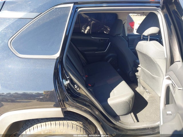 Toyota RAV4 LE 2019 JTMK1RFV3KD017335 Image 8