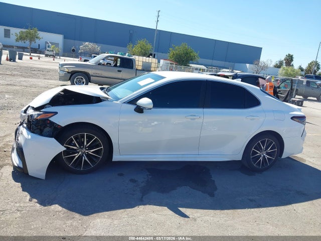Toyota CAMRY SE 2024 4T1G11AK4RU849955 Image 14