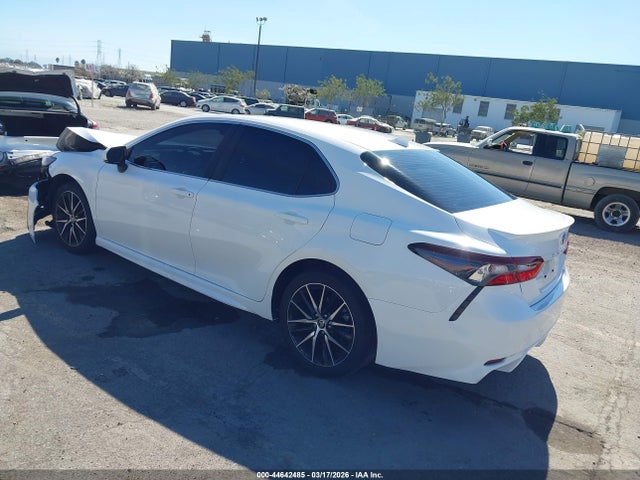 Toyota CAMRY SE 2024 4T1G11AK4RU849955 Image 3