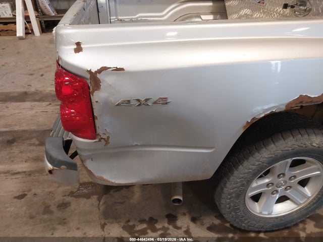 44642496 :رقم المزاد ، 1D7RW3GK3BS521189 vin ، 2011 Ram Dakota Bighorn/lonestar مزاد بيع