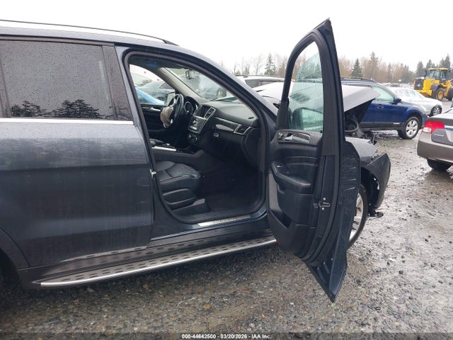 Aukcja sprzedaży 2015 Mercedes-benz Ml 350 4matic, vin: 4JGDA5HB8FA590738, numer aukcji: 44642500