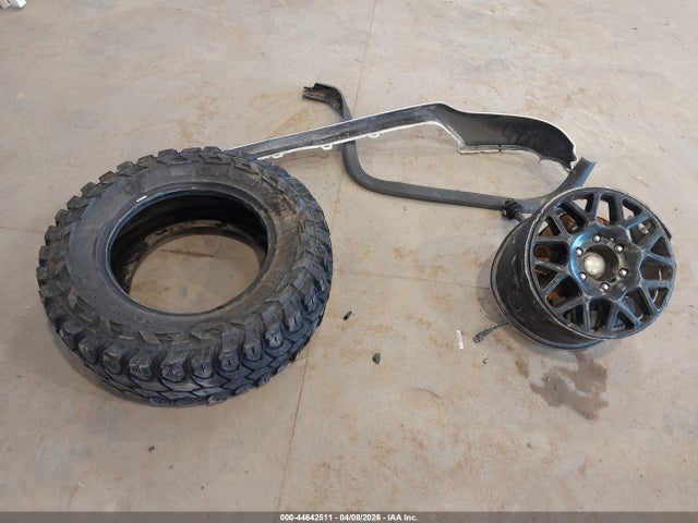 3GTU2UEC5EG336963 GMC Sierra 1500 Sle
