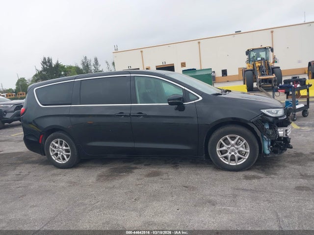 Aukcja sprzedaży 2024 Chrysler Pacifica Touring L, vin: 2C4RC1BG1RR163550, numer aukcji: 44642516