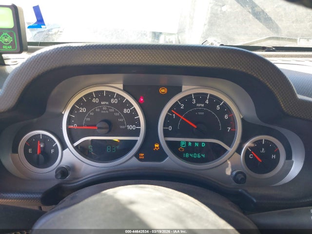44642534 :رقم المزاد ، 1J4GA59147L121413 vin ، 2007 Jeep Wrangler Unlimited Sahara مزاد بيع