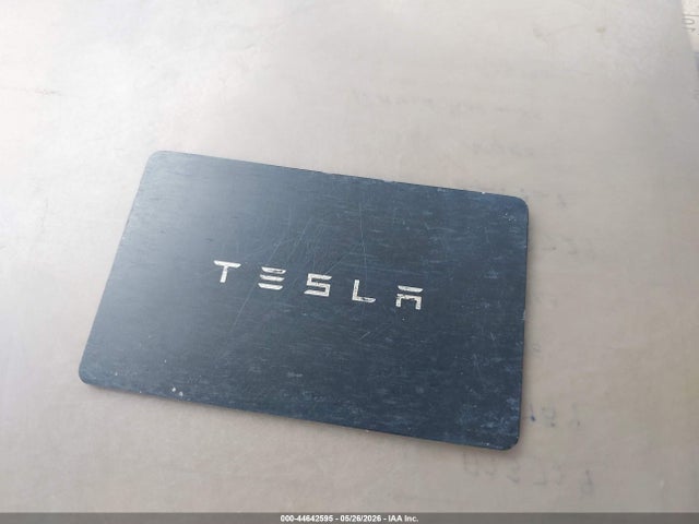 Продажа на аукционе авто 2021 Tesla Model S Plaid Tri Motor All-wheel Drive, vin: 5YJSA1E62MF436350, номер лота: 44642595