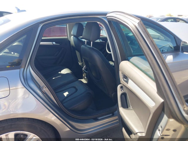 Продаж на аукціоні авто 2010 Audi A4 2.0t Premium, vin: WAUBFAFL4AN038654, номер лоту: 44642604