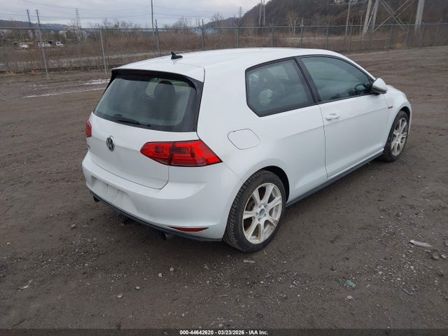 2016 VOLKSWAGEN GOLF GTI 3VWYT7AU5GM025565 Photo 3