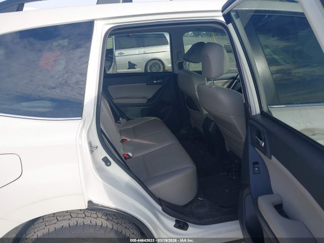 44642633 :رقم المزاد ، JF2SJAHCXGH552354 vin ، 2016 Subaru Forester 2.5i Limited مزاد بيع