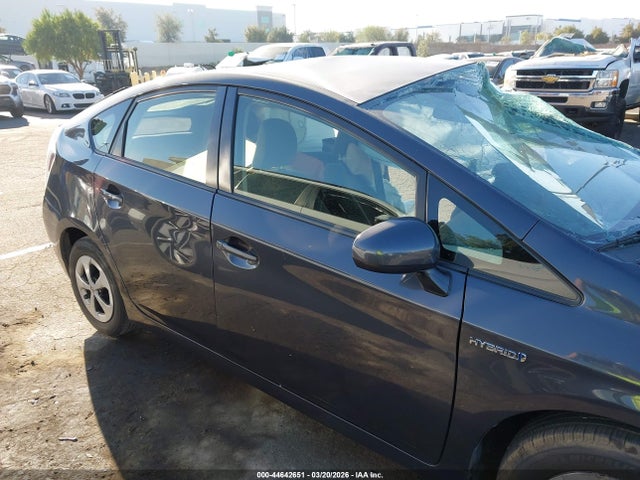 Toyota Prius Two 2015 JTDKN3DU9F2003730 Image 12