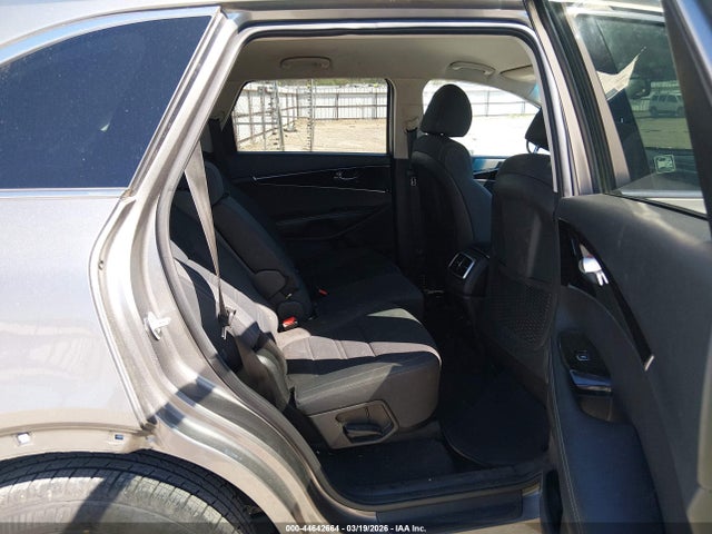 5XYPG4A30KG537510 KIA Sorento 2.4l Lx
