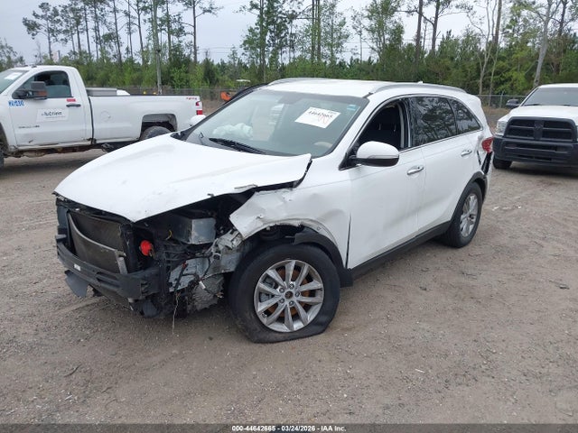 Продажа на аукционе авто 2018 Kia Sorento 2.4l Lx, vin: 5XYPG4A3XJG353075, номер лота: 44642665
