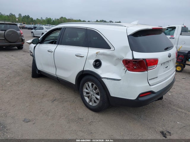 Продажа на аукционе авто 2018 Kia Sorento 2.4l Lx, vin: 5XYPG4A3XJG353075, номер лота: 44642665