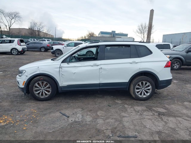 44642676 :رقم المزاد ، 3VV0B7AX1LM066056 vin ، 2020 Volkswagen Tiguan 2.0t S مزاد بيع