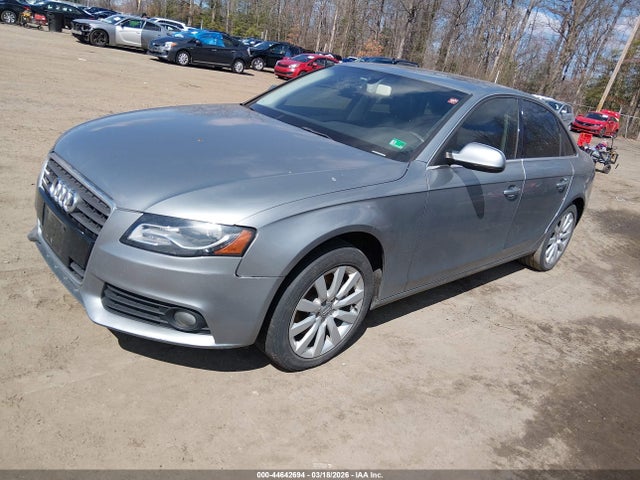 2010 AUDI A4 WAUFFAFL8AN028565 Photo 1