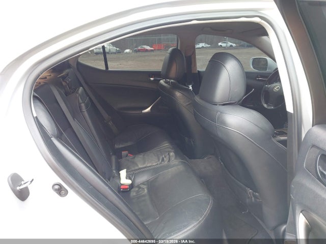 Продажа на аукционе авто 2009 Lexus Is 250, vin: JTHCK262895033600, номер лота: 44642695