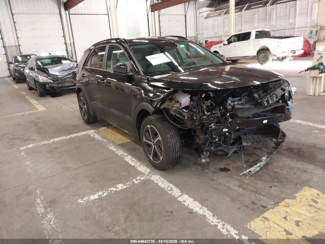 2025 KNDCR3LE9S5309340 zdjęcie główne