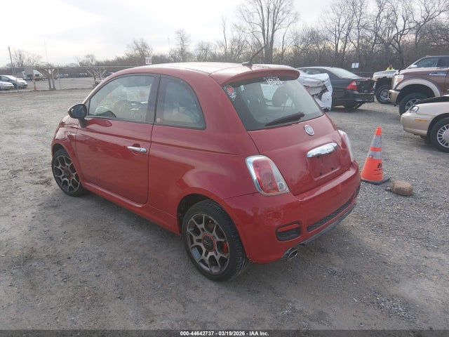 2015 FIAT 500 3C3CFFBR4FT507865 Photo 2