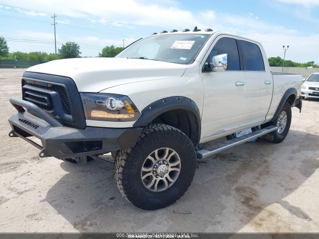 3C6UR5GL6HG609323 RAM 2500 Limited 4x4 6&#039;4 Box