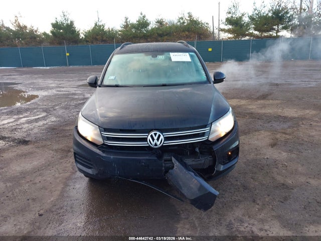 2017 Volkswagen Tiguan 2.0t/2.0t S მანქანა იყიდება აუქციონზე, vin: WVGAV7AX2HK023236, აუქციონის ნომერი: 44642742
