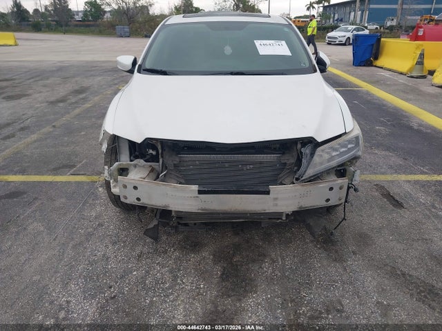 44642743 :رقم المزاد ، 19UDE2F32JA009814 vin ، 2018 Acura Ilx Acurawatch Plus Package مزاد بيع