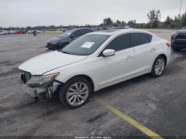 44642743 :رقم المزاد ، 19UDE2F32JA009814 vin ، 2018 Acura Ilx Acurawatch Plus Package مزاد بيع