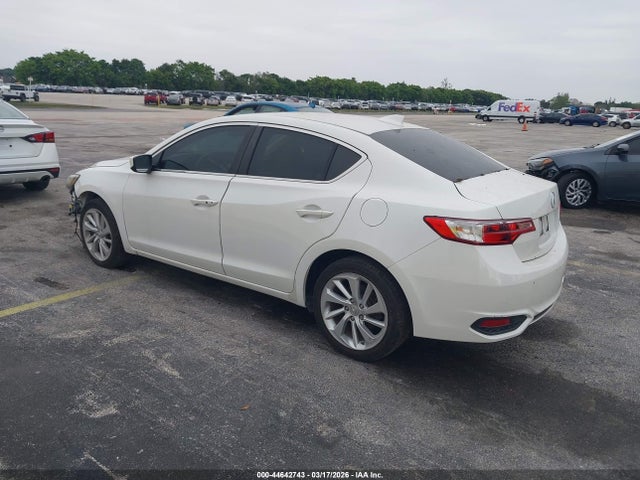 44642743 :رقم المزاد ، 19UDE2F32JA009814 vin ، 2018 Acura Ilx Acurawatch Plus Package مزاد بيع