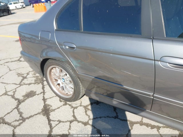 2003 Bmw 530ia მანქანა იყიდება აუქციონზე, vin: WBADT63403CK31930, აუქციონის ნომერი: 44642748