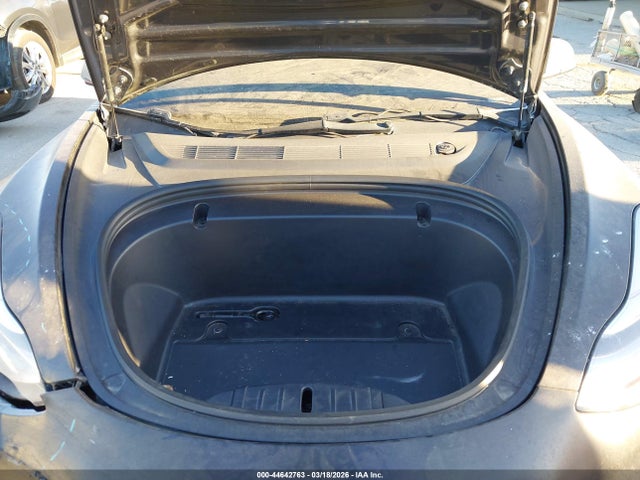 Продаж на аукціоні авто 2019 Tesla Model 3 Long Range/mid Range/standard Range/standard Range Plus, vin: 5YJ3E1EA7KF396423, номер лоту: 44642763
