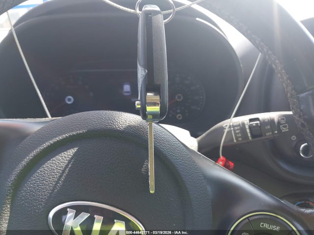 Продаж на аукціоні авто 2020 Kia Soul Gt-line, vin: KNDJ63AU4L7017269, номер лоту: 44642771