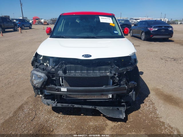 Продаж на аукціоні авто 2020 Kia Soul Gt-line, vin: KNDJ63AU4L7017269, номер лоту: 44642771
