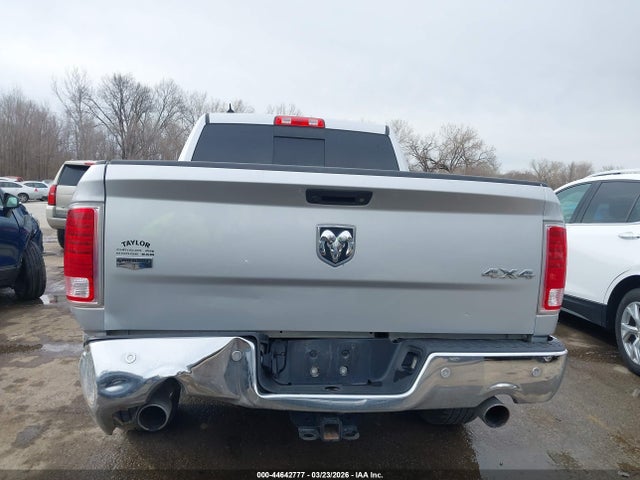 44642777 :رقم المزاد ، 1C6RR7NT3HS801022 vin ، 2017 Ram 1500 Laramie  4x4 5'7 Box مزاد بيع