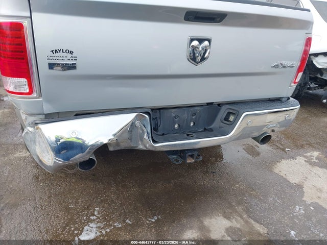 44642777 :رقم المزاد ، 1C6RR7NT3HS801022 vin ، 2017 Ram 1500 Laramie  4x4 5'7 Box مزاد بيع