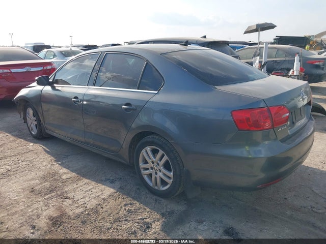 44642792 :رقم المزاد ، 3VWDX7AJ2DM365678 vin ، 2013 Volkswagen Jetta 2.5l Se مزاد بيع