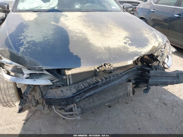 44642792 :رقم المزاد ، 3VWDX7AJ2DM365678 vin ، 2013 Volkswagen Jetta 2.5l Se مزاد بيع
