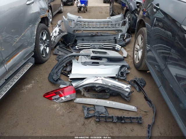 Toyota Highlander Limited Platinum 2018 5TDDZRFH2JS865379 Image 12