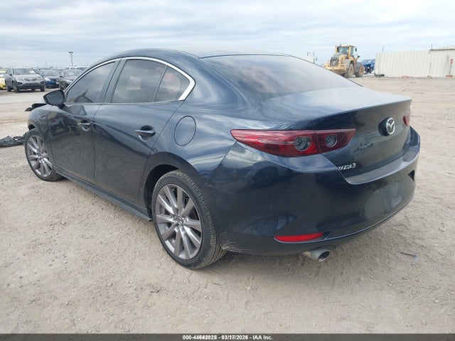 Mazda Mazda3 Select Package 2020 JM1BPACLXL1175807 Image 3