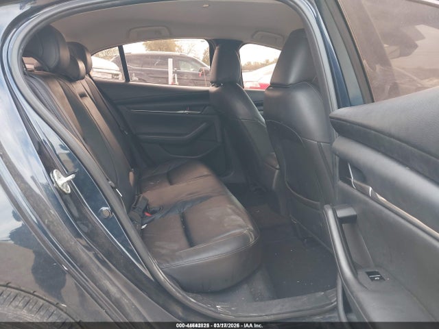 Mazda Mazda3 Select Package 2020 JM1BPACLXL1175807 Image 8