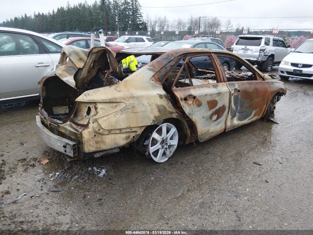 2016 TOYOTA CAMRY HYBRID 4T1BD1FK1GU181572 Photo 3