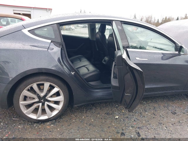 Aukcja sprzedaży 2018 Tesla Model 3 Long Range/performance, vin: 5YJ3E1EB4JF068576, numer aukcji: 44642880