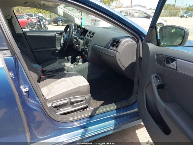 Продаж на аукціоні авто 2017 Volkswagen Jetta 1.4t S, vin: 3VW2B7AJ6HM257933, номер лоту: 44642901