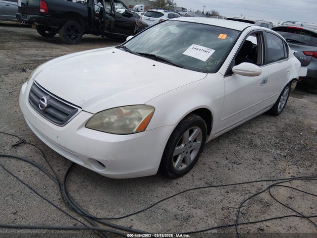 2003 Nissan Altima 2.5 S მანქანა იყიდება აუქციონზე, vin: 1N4AL11D83C142656, აუქციონის ნომერი: 44642903