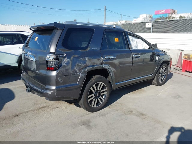 44642904 :رقم المزاد ، JTEBU5JR1J5502166 vin ، 2018 Toyota 4runner Limited مزاد بيع
