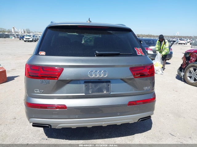 Продаж на аукціоні авто 2017 Audi Q7 3.0t Premium, vin: WA1LAAF79HD016295, номер лоту: 44642911