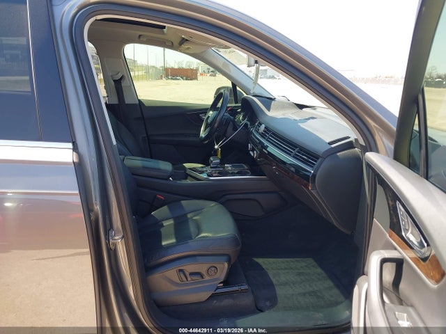Продаж на аукціоні авто 2017 Audi Q7 3.0t Premium, vin: WA1LAAF79HD016295, номер лоту: 44642911