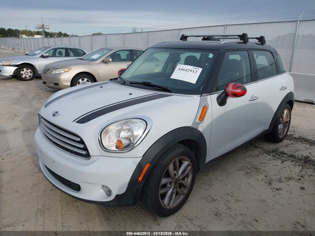 2013 MINI COUNTRYMAN WMWZB3C57DWM07503 Photo 1