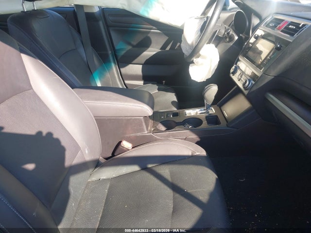 Продаж на аукціоні авто 2015 Subaru Legacy 2.5i Limited, vin: 4S3BNAL64F3023370, номер лоту: 44642933