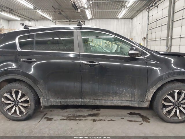 Продажа на аукционе авто 2017 Kia Sportage Ex, vin: KNDPNCAC5H7116999, номер лота: 44642937