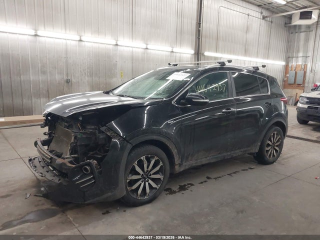 Продажа на аукционе авто 2017 Kia Sportage Ex, vin: KNDPNCAC5H7116999, номер лота: 44642937